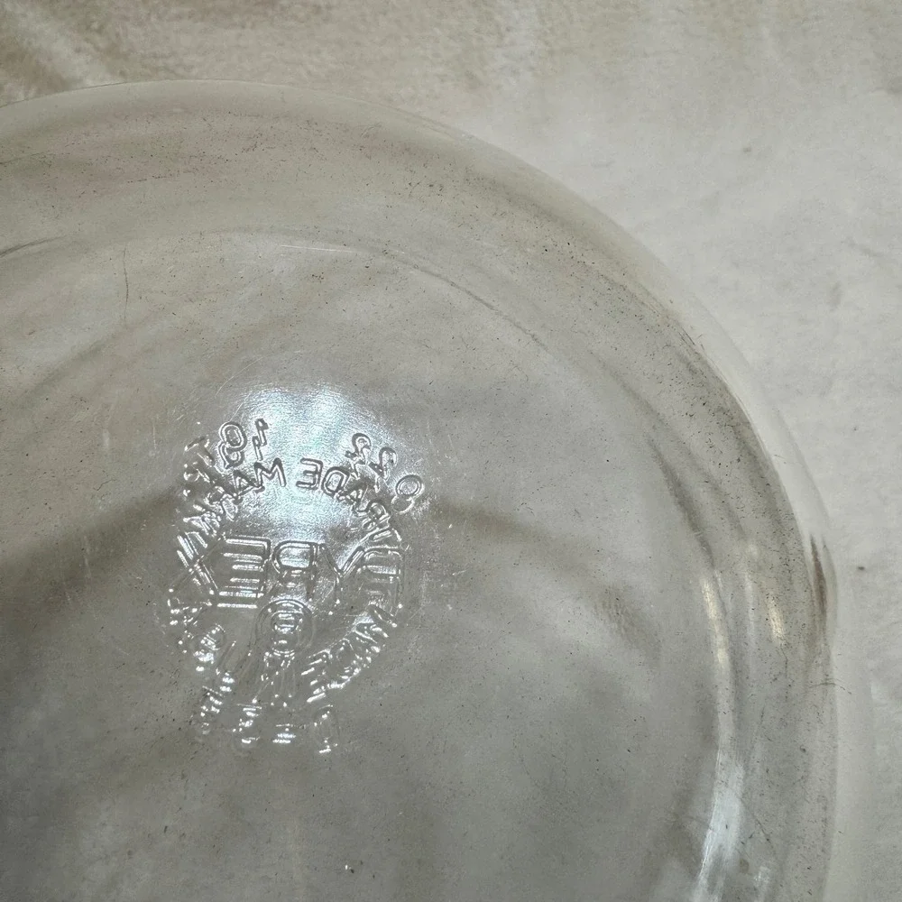 Pyrex type mixing